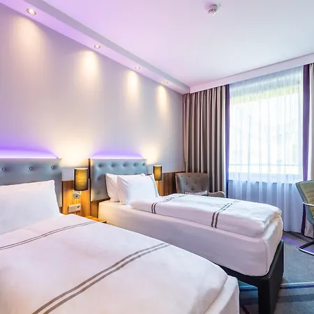 Express - Centre Hotel 3*
