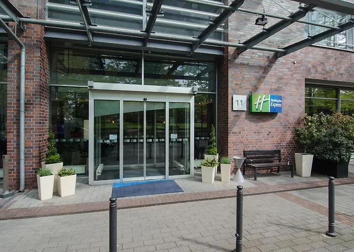 Express - Centre 酒店 3*